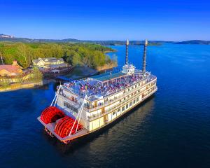 Showboat Branson Belle on Table Rock Lake, Branson Missouri