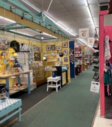 The Apple Tree Mall - Arts and Crafts Store in Branson
